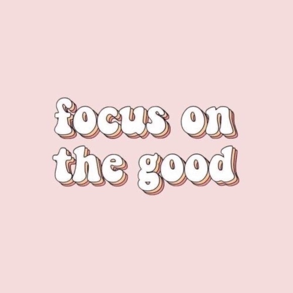 Meet your Posher, Ava - Picture 1 of 1